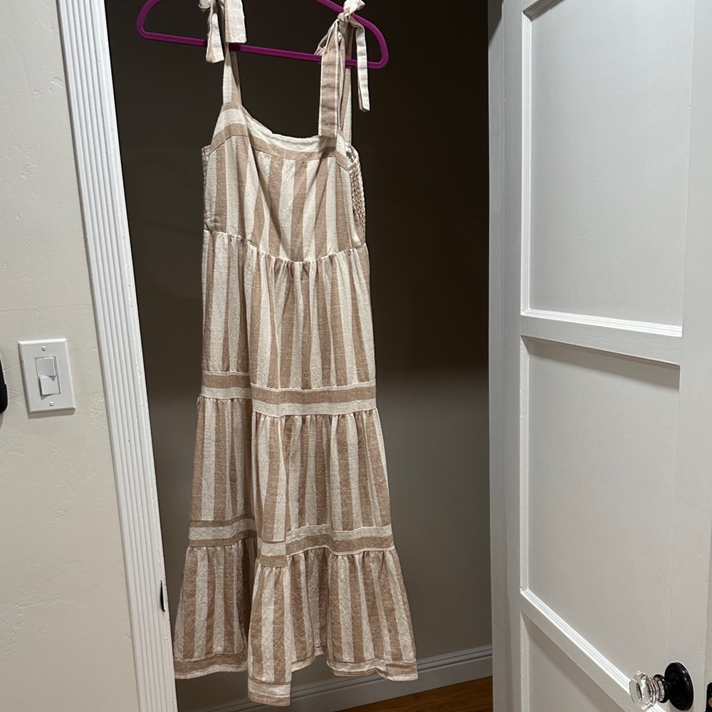 Carly Jean Los Angeles Beige Striped Midi Dress